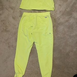 Figs scrubs. Catarina top and Zamora bottoms large